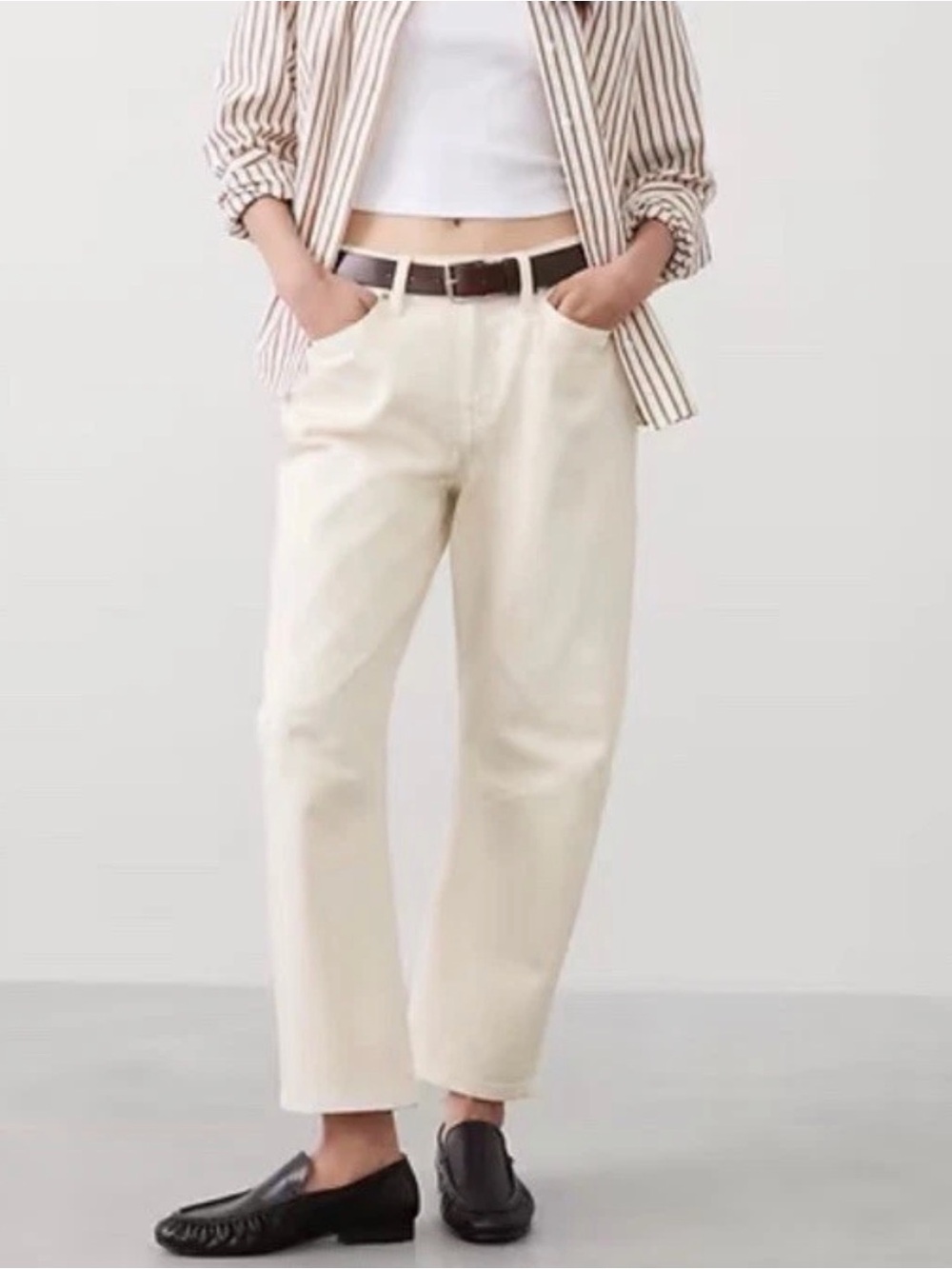 Banana Republic barrel jeans- size 14 (32)